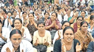 CG ब्रेकिंग : 16 हजार संविदा NHM कर्मचारियों ने दिया सामूहिक इस्तीफा