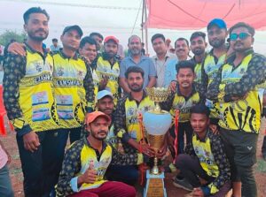 ग्राम सिल्ली में जोरदार क्रिकेट आयोजन, समापन समारोह राजीव गुप्ता ने बढ़ाया खिलाड़ियों का उत्साह